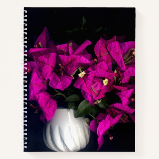 Roze hart in zwart notitieboek (Voorkant)