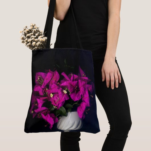 Roze hart in zwart tote bag (Dichtbij)
