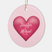 Roze Hart Met Aangepaste Namen Van Het Koppel Keramisch Ornament (Links)