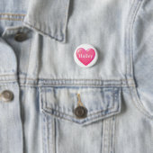 Roze hart met naam ronde button 3,2 cm (In situ)