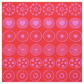 Roze hartcirkels op rode achtergrond stof (Swatch)