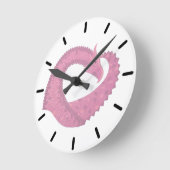 Roze hartdraak op wit ronde klok (Hoek)
