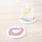 Roze hartdraak op wit zandsteen onderzetter (Zijkant)
