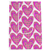 Roze harten en Voetballen patroon Medium Cadeauzakje (Achterkant)