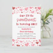 Roze Harten Kleine Liefje Foto Eerste Verjaardag Kaart (Staand voorkant)