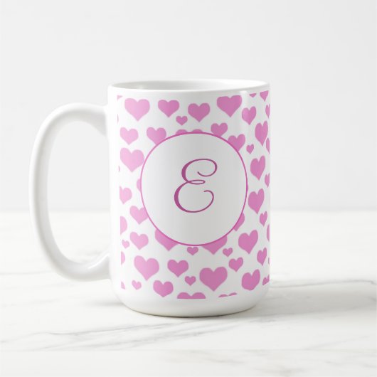 Roze Harten Patroon Elegant Monogram Custom Koffiemok (Links)