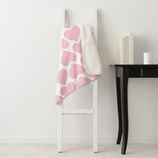 Roze hartenpatroon, romantisch, liefde sherpa deken (In situ)