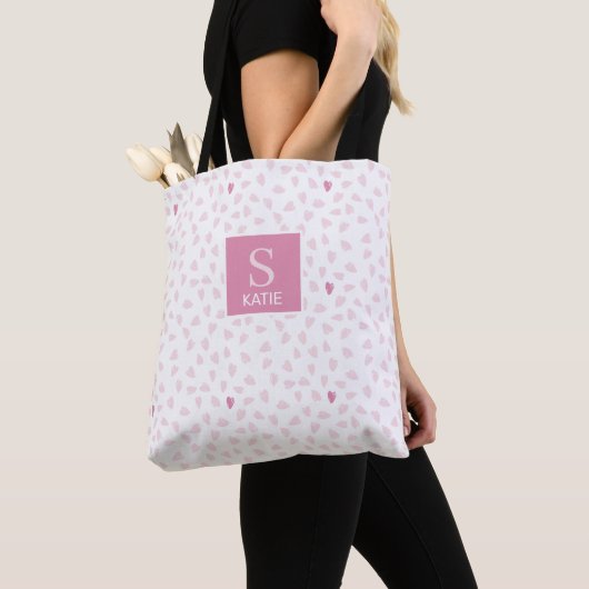 Roze Hartjes Patroon Monogram Tote Bag (Dichtbij)