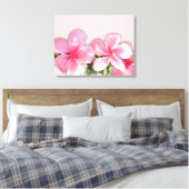 Roze Hawaiian Hibiscus Flowers Canvas Afdrukken (Insitu (Slaapkamer))