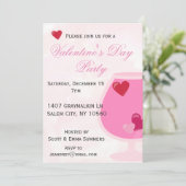 Roze Heart Cocktail Valentijnsdag Party Kaart (Staand voorkant)