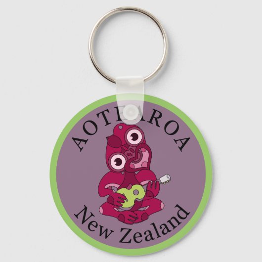 Roze Hei Tiki die ukelele speelt Sleutelhanger (Voorkant)