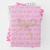 Roze het meisjespakpapier inpakpapier vel (In situ)