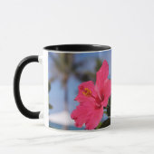 Roze hibiscus-bloem mok (Links)
