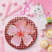 Roze hibiscus op rode achtergrond papieren bordje (Feest)