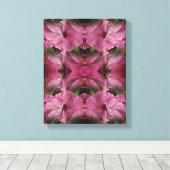 Roze Hibiscusbloem Vermenigvuldigd  Abstract Canvas Afdruk (Insitu (Houten vloer))