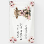 Roze Highland Koe Verjaardagsfeest Spandoek (Verticaal)