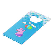 Roze hippo die vliegt met ballonnen creditkaart flessenopener (Achterkant Gekanteld)