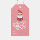 Roze Houd kalm en vrolijk op grappige kerstman Cadeaulabel (Voorkant)