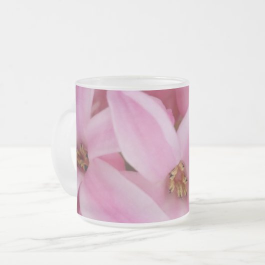 roze hyacineuze bloem matglas koffiemok (Voorkant links)