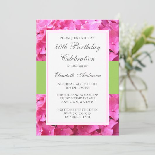 Roze Hydrangea Border Green 80ste Verjaardagsfeest Kaart (Staand voorkant)