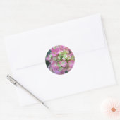 Roze hydrangeas ronde sticker (Envelop)