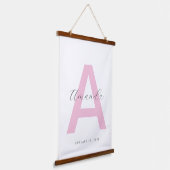 Roze Initiaal naam gepersonaliseerd Hangend Wandkleed (Gebogen)