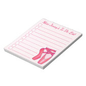 Roze inte toont ballet-dansleraar om lijst te doen notitieblok (Linkerzijde)