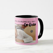 Roze introvert meme Mok (Voorkant rechts)