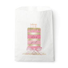 Roze "It's a Girl" taart met boog