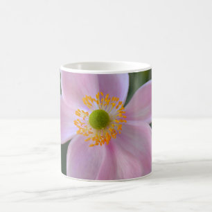 Roze japanese anemonbloem koffiemok