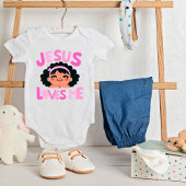 Roze "Jesus Loves Me"-ontwerp  Romper