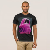 Roze, kant-en-klare tas met opgerold opgerold, T-s T-shirt (Voorkant volledig)