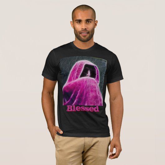 Roze, kant-en-klare tas met opgerold opgerold, T-s T-shirt (Voorkant volledig)