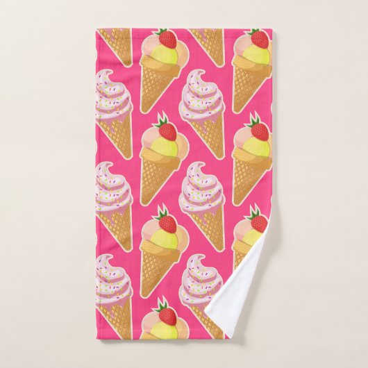 Roze Kawaii-patroon met aardbeienijs Handdoek (Handdoek)