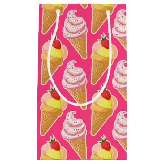 Roze Kawaii-patroon met aardbeienijs Klein Cadeauzakje (Voorkant)