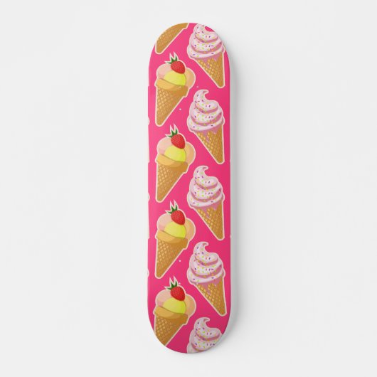 Roze Kawaii-patroon met aardbeienijs Persoonlijk Skateboard (Voorkant)