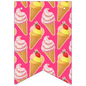 Roze Kawaii-patroon met aardbeienijs Vlaggetjes (Eerste vlag)