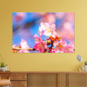 Roze Kerkhof-bloesems op een zonnige lentedag Canvas Afdruk (Insitu (Woonkamer))