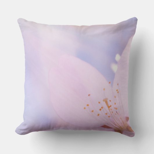 Roze kersbloesem buitenkussen (Voorkant)