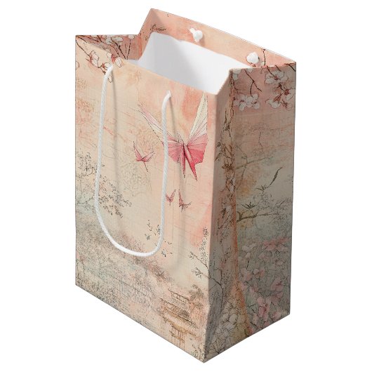 Roze Kersenbloesem Serene Landschap (3) Medium Cadeauzakje (Voorkant Gekanteld)