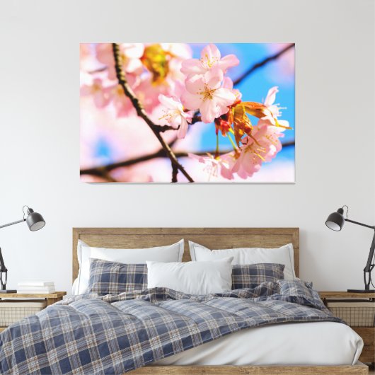 Roze kersenbloesems op een warme lentedag canvas afdruk (Insitu (Slaapkamer))