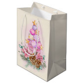 Roze kerstboomornament en cadeaudoos medium cadeauzakje (Voorkant Gekanteld)
