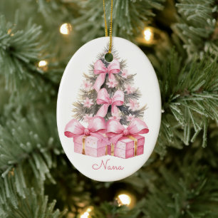 Roze kerstcadeaus keramisch ornament