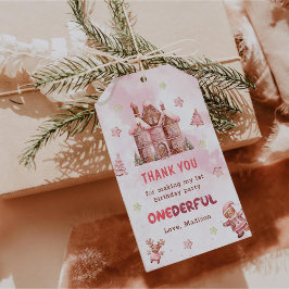 Roze kersthuis eerste verjaardag cadeaulabel