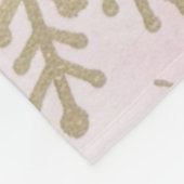 Roze Kerstkabouter Gouden Sneeuwvlokken Fleece Deken (Hoek)