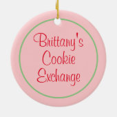 Roze kerstkoekje Exchange Bord Datum naam Keramisch Ornament (Achterkant)