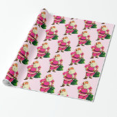 Roze kerstman op Bleek roze kerstpapier Cadeaupapier (Uitgerold)