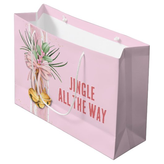 Roze Kerstmis Jingle All the Way Gift Bag Groot Cadeauzakje (Voorkant Gekanteld)
