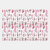 Roze kerstverpakking met kousen dennentak inpakpapier vel (Voorkant 2)