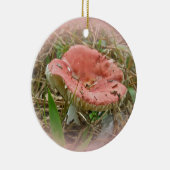 Roze kerstversiering met paddenstoel keramisch ornament (Rechts)
